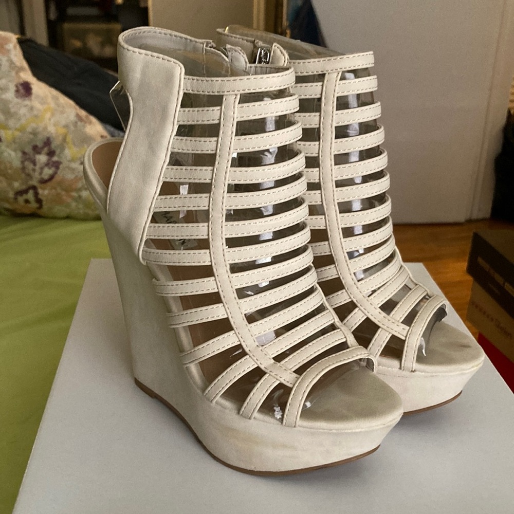 Steve Madden Wedges. Size 6.5. Lightly used